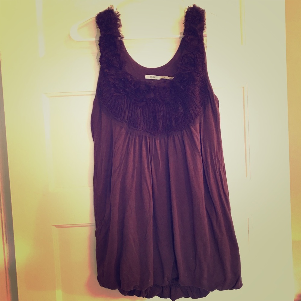 KIMCHI BLUE Sleeveless Top Floral Plum Bubble Hem